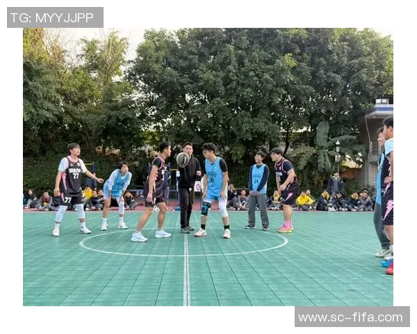 重庆篮球队在篮球团队协作排行榜中荣获第七名展现出色团队精神与实力